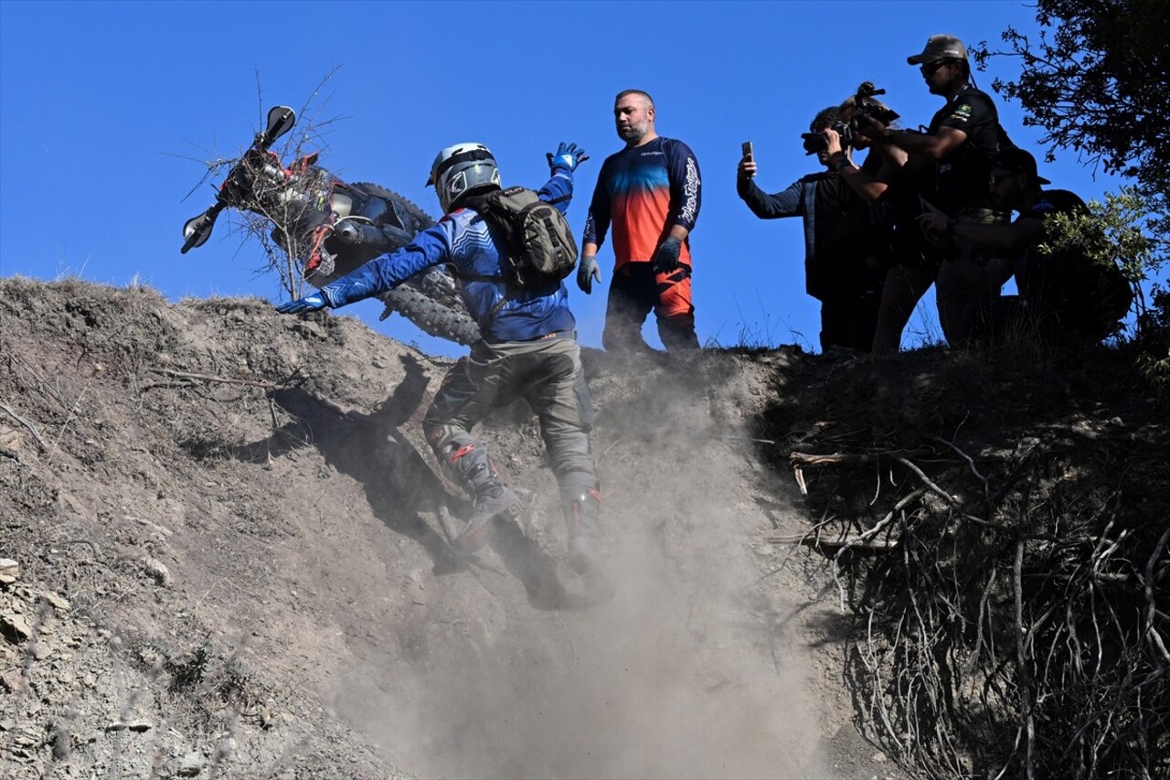 Antalya'nın Kemer ilçesinde düzenlenen Hard Enduro Dünya Şampiyonası'nın 6. ayağı Sea To Sky...