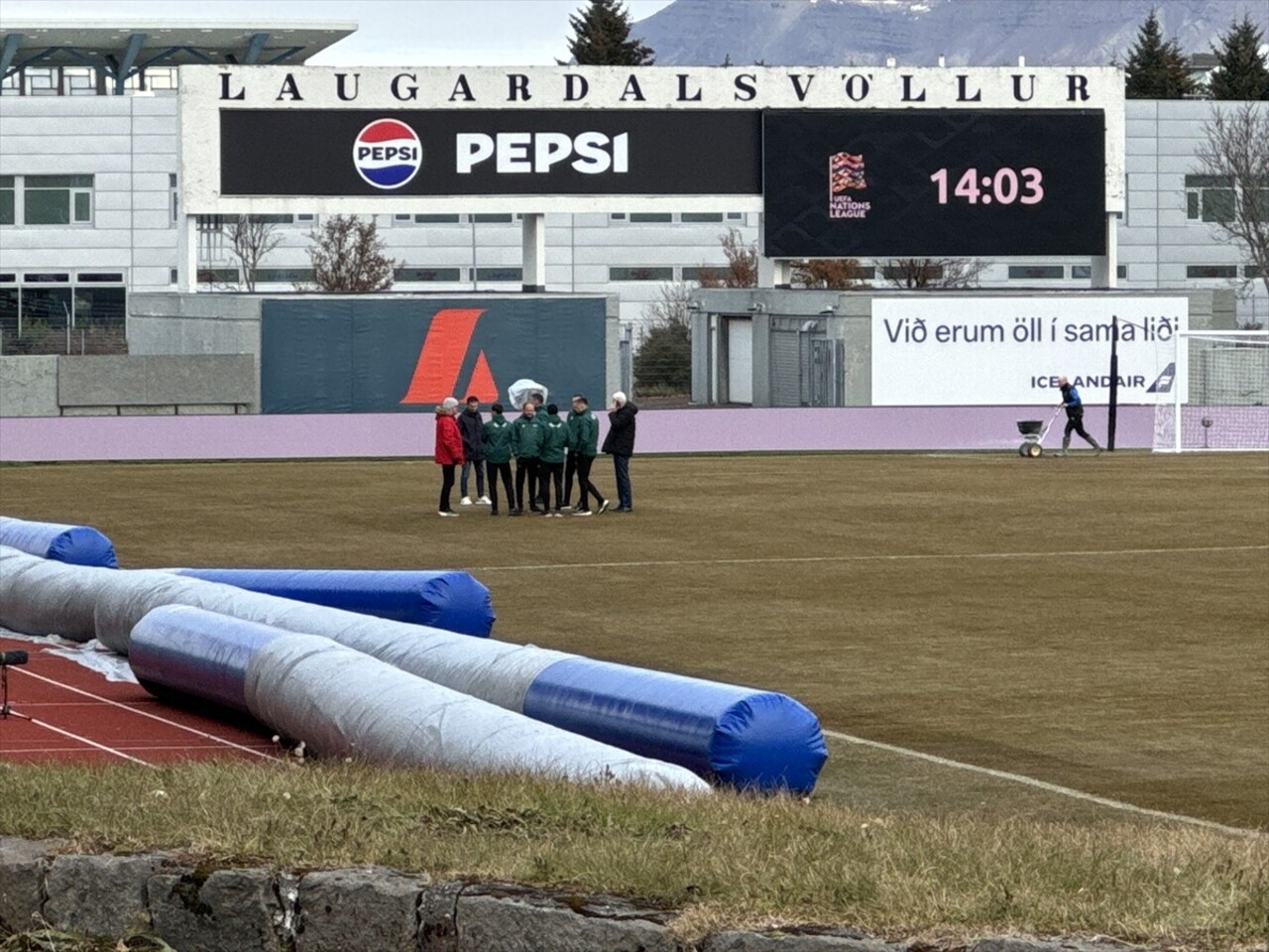 UEFA yetkilileri, İzlanda ile Türkiye arasındaki UEFA Uluslar B Ligi 4. Grup maçının bu akşam...