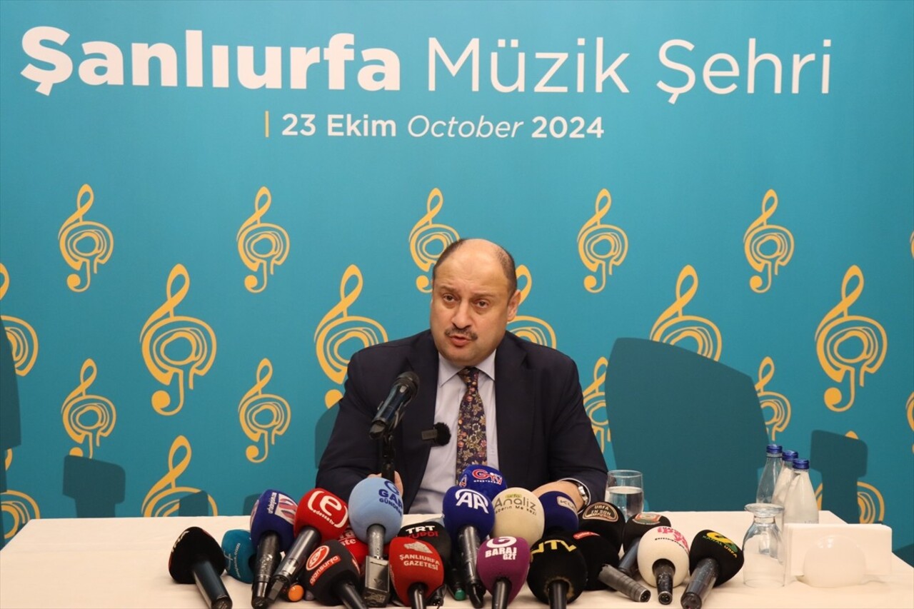 Şanlıurfa Büyükşehir Belediye Başkanı Mehmet Kasım Gülpınar'ın, kentin "müzik" alanında UNESCO'nun...