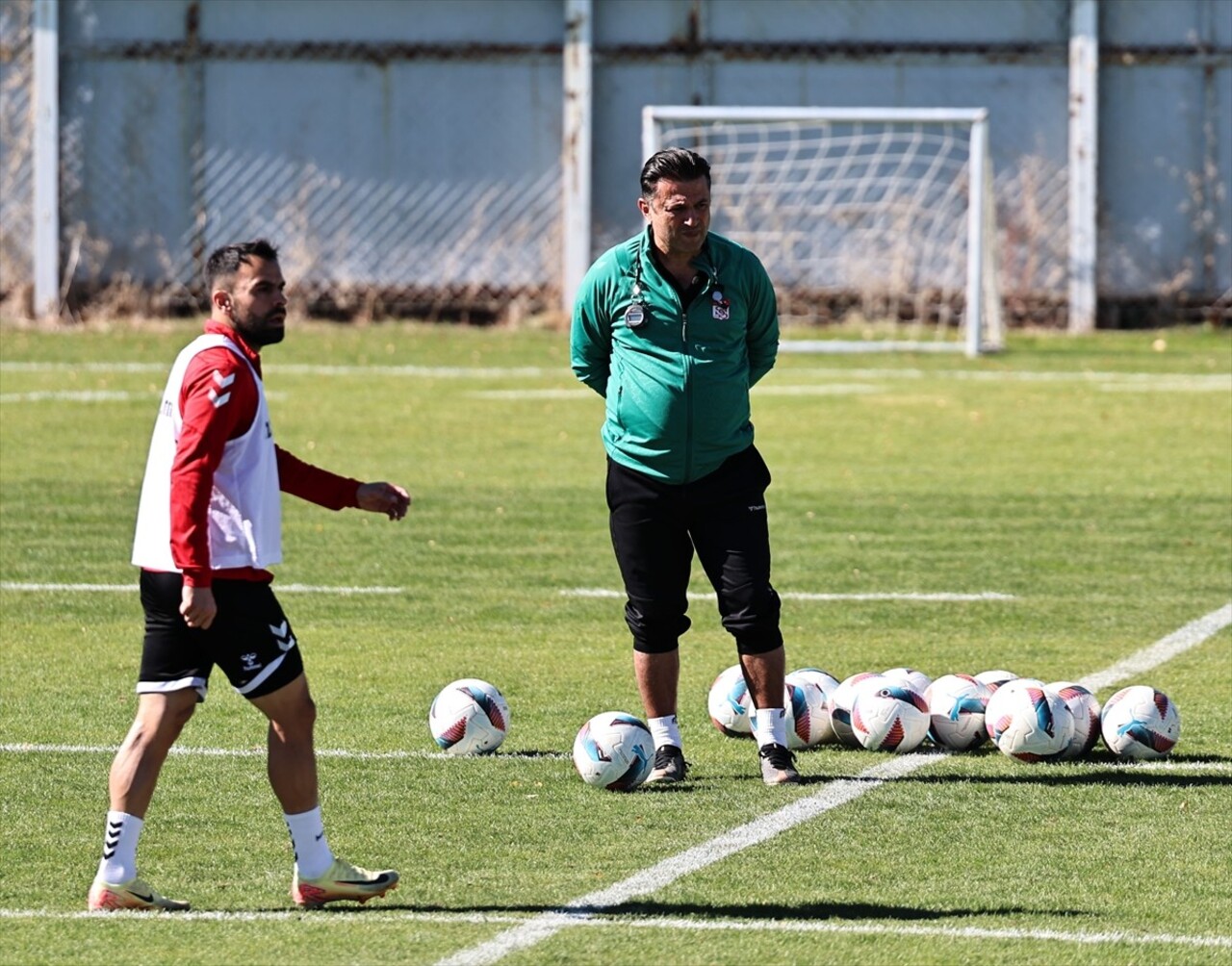 Net Global Sivasspor, Trendyol Süper Lig'in 9. haftasında 20 Ekim Pazar günü sahasında Atakaş...