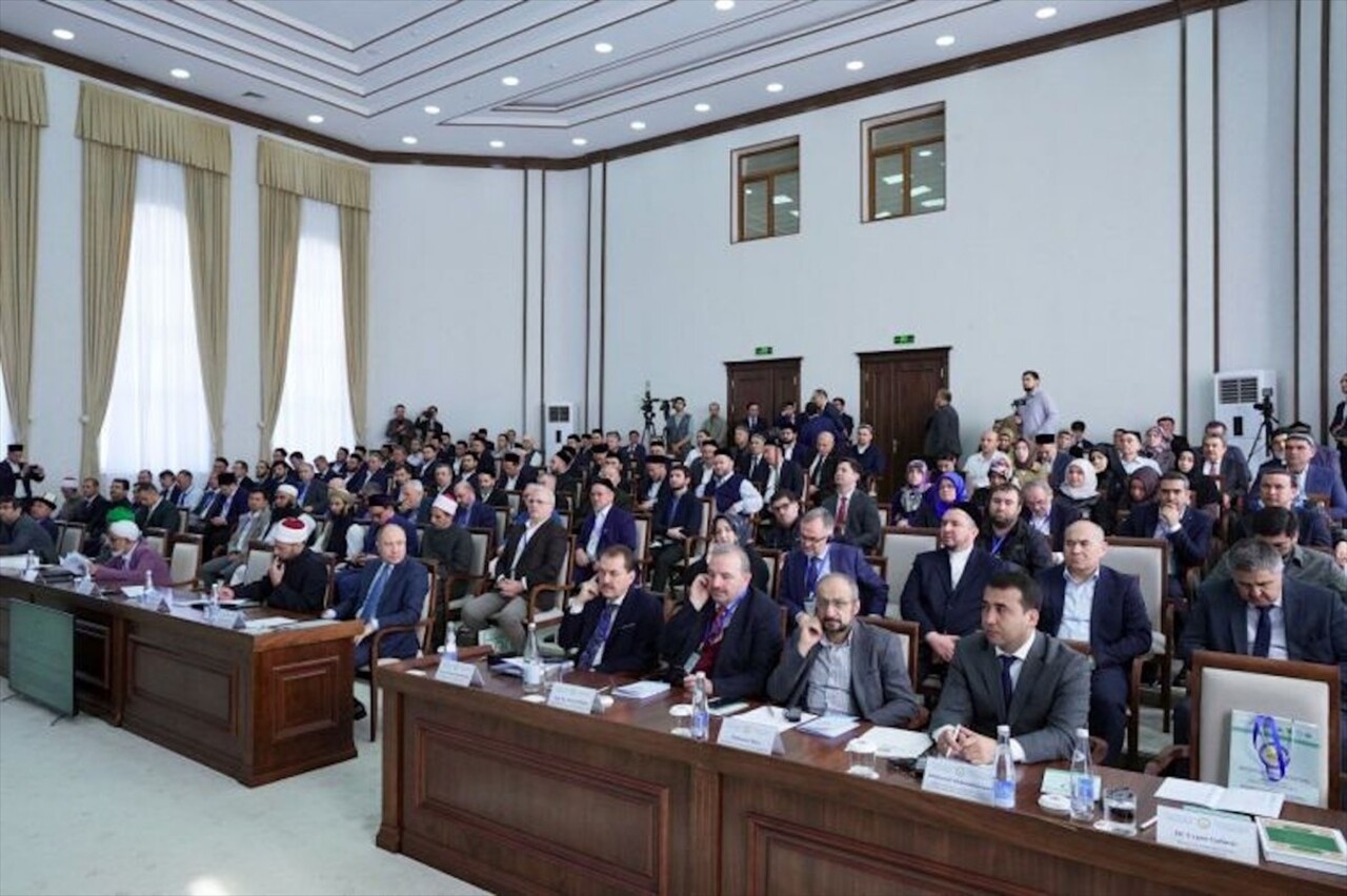 Özbekistan'ın Tirmiz şehrinde, İmam Tirmizi'nin bilimsel mirasının İslam medeniyetindeki önemi...