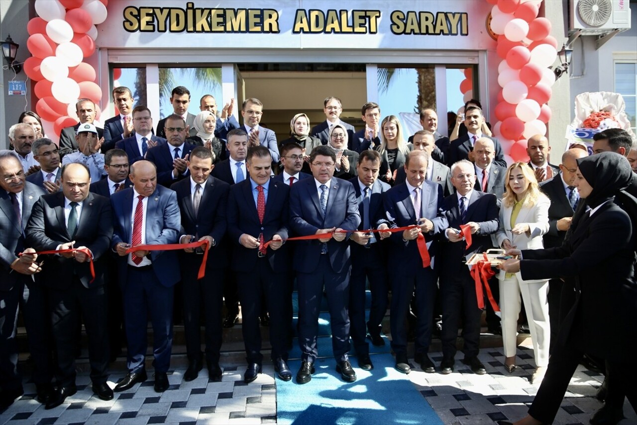 Adalet Bakanı Yılmaz Tunç, Muğla'da Seydikemer Adalet Sarayı'nın açılış törenine...