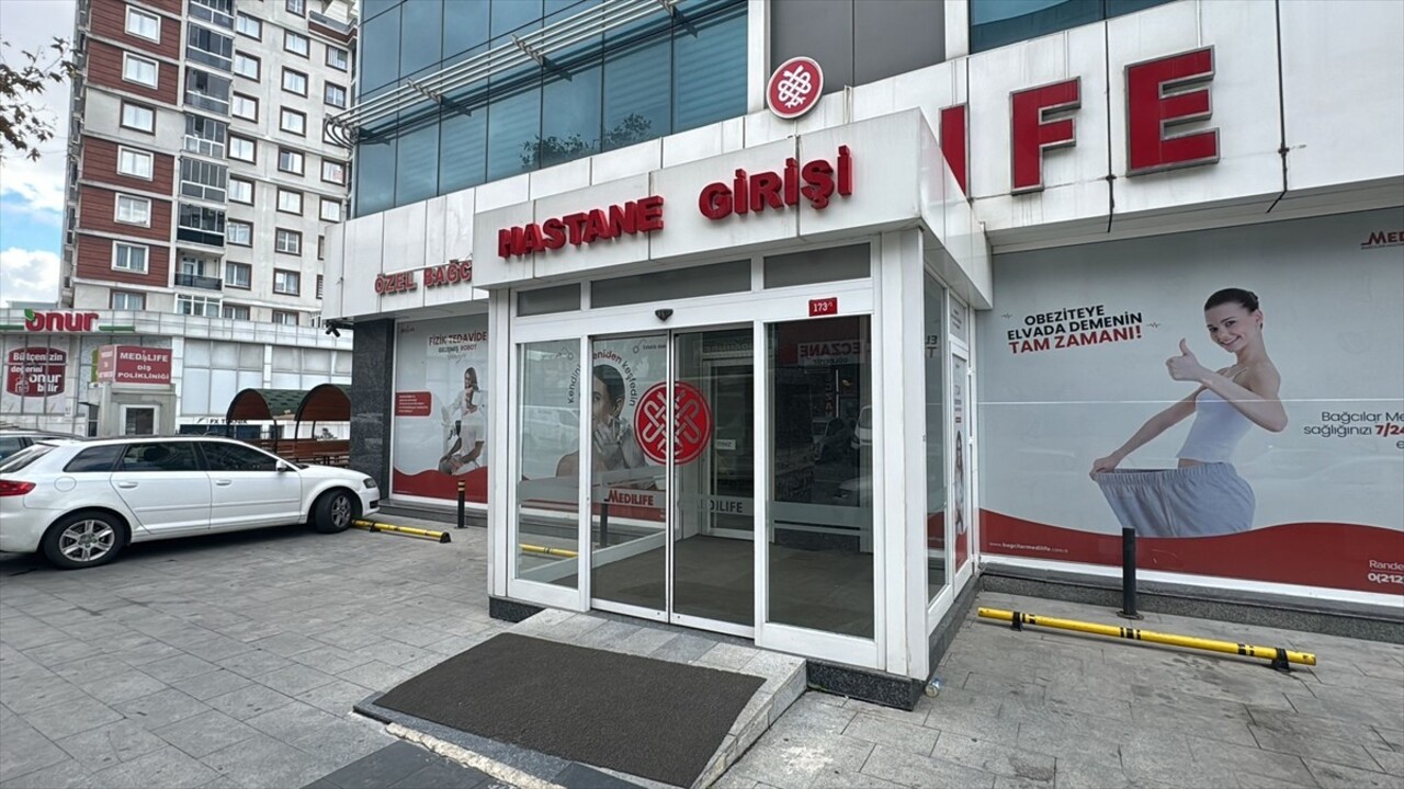 İstanbul'da, 112 Acil Çağrı Merkezi'nde çalışan kişilerle ortak hareket ederek, bebek acil...