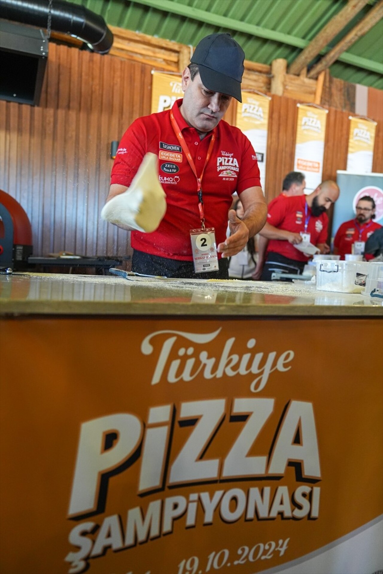 İzmir'de Türkiye Pizza Şampiyonası düzenlendi. Urla ilçesindeki etkinlik alanında gerçekleştirilen...