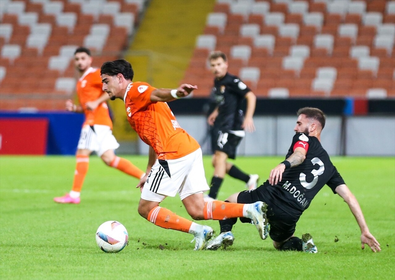 Ziraat Türkiye Kupası 3. tur maçında Adanaspor ile Çorlu Spor 1947 Yeni Adana Stadyumu'nda...