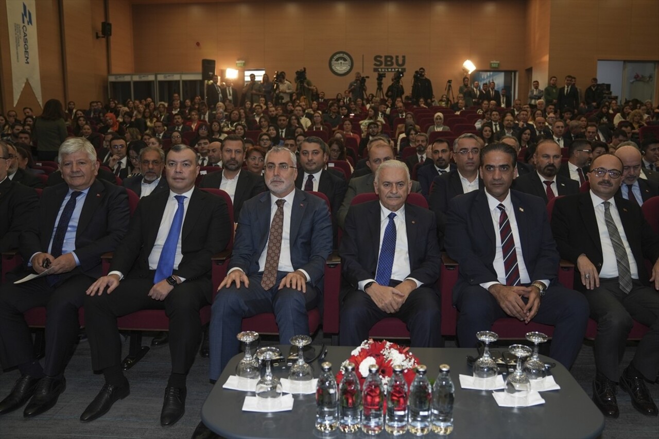 Sağlık Bilimleri Üniversitesi'nde "Türk Devletlerinde Çalışma Hayatı ve Sosyal Koruma Uluslararası...