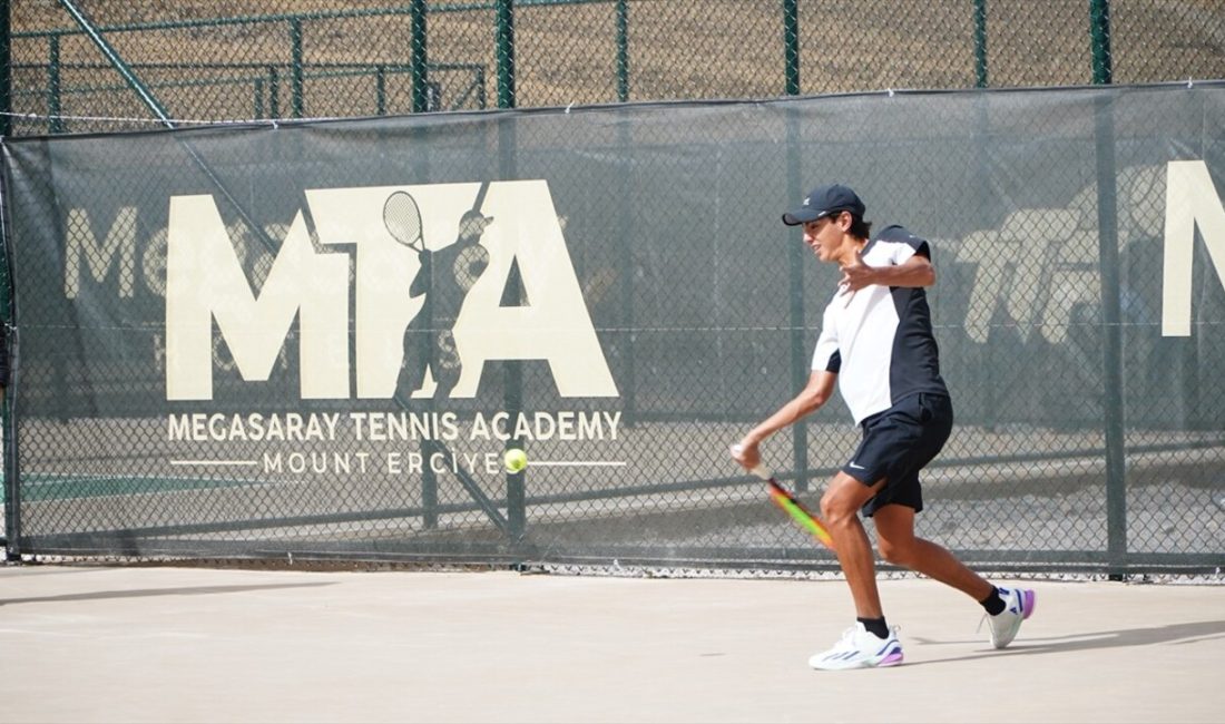 Erciyes'te düzenlenen ITF Uluslararası