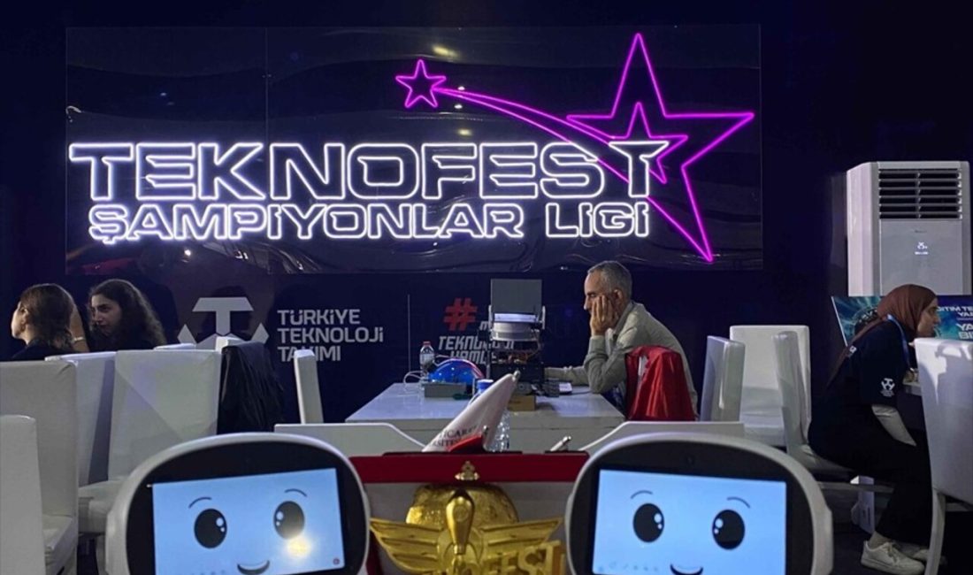 İTÜ öğrencileri geliştirdikleri Joybot