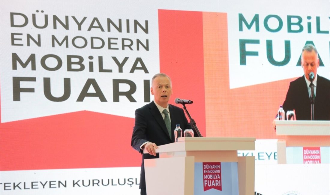 Kayseri'de düzenlenen mobilya fuarı