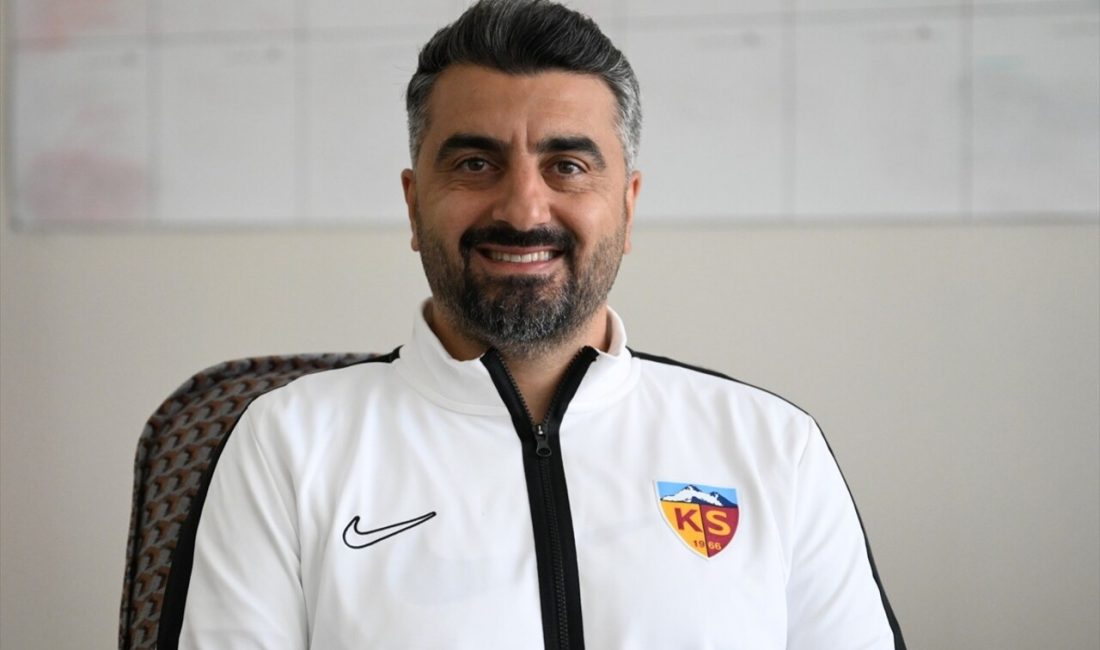 Kayserispor Teknik Direktörü Sinan