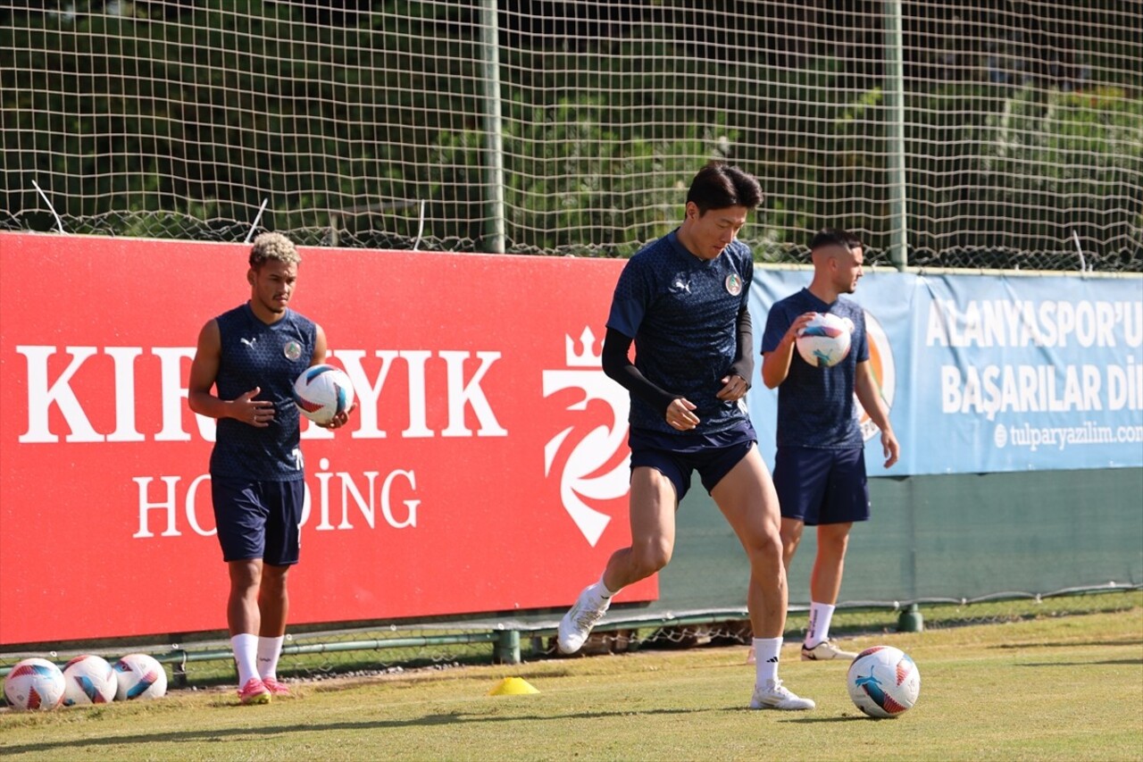 Corendon Alanyaspor, Trendyol Süper Lig'in 11. haftasında yarın deplasmanda Sipay Bodrum FK ile...