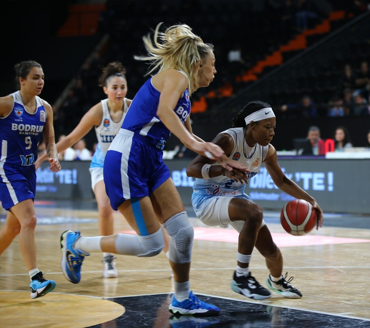 ING Kadınlar Basketbol Süper Ligi'nin 6. haftasında İlkem Yapı Tarsus Spor ile YTR Gayrimenkul...