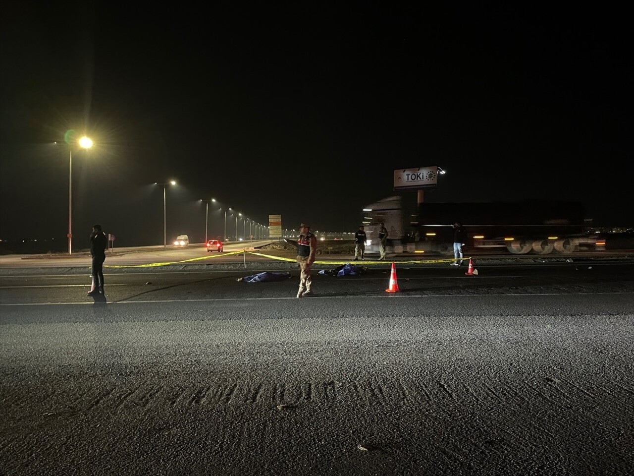 Diyarbakır'da otomobilin çarptığı yaya hayatını kaybetti.