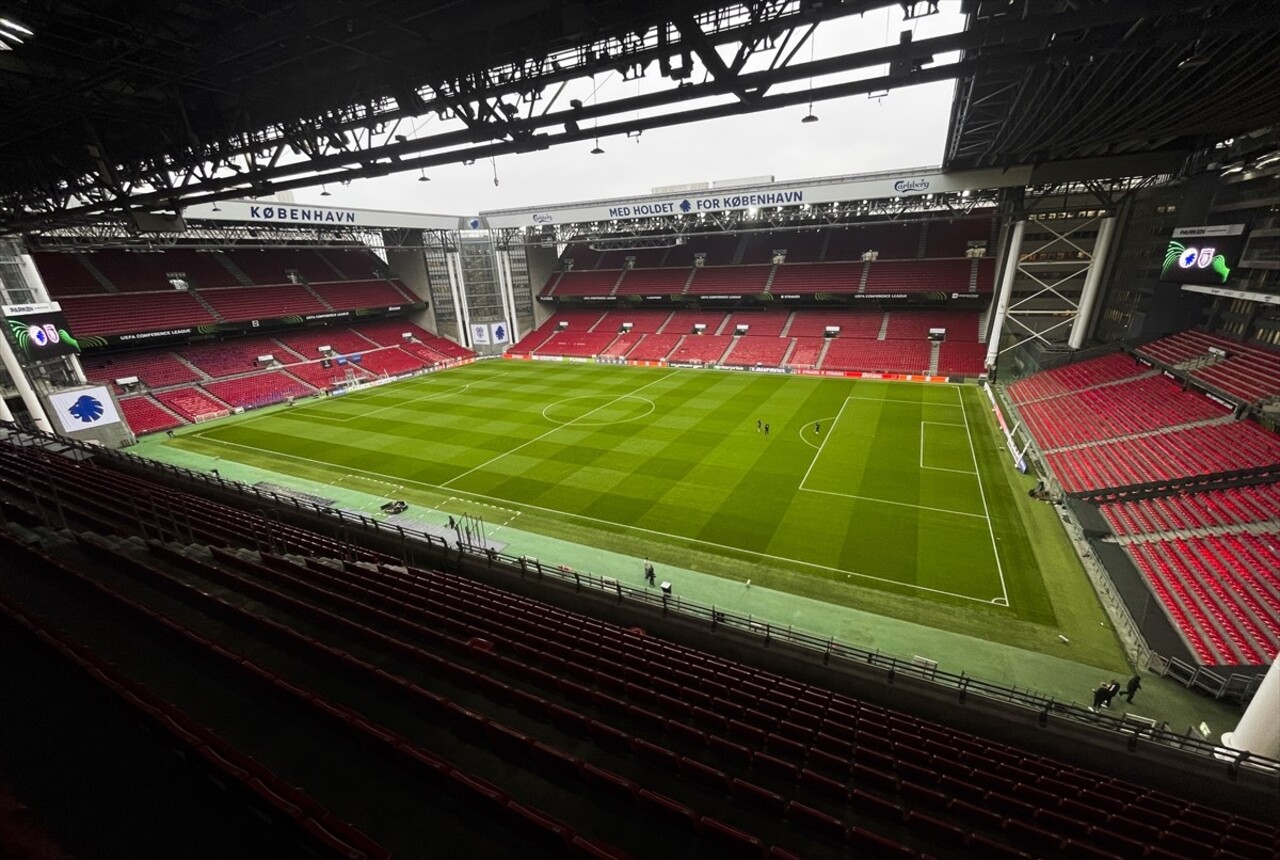 Danimarka'nın başkenti Kopenhag'da bulunan Parken Stadı, UEFA Konferans Ligi'nin üçüncü haftasında...