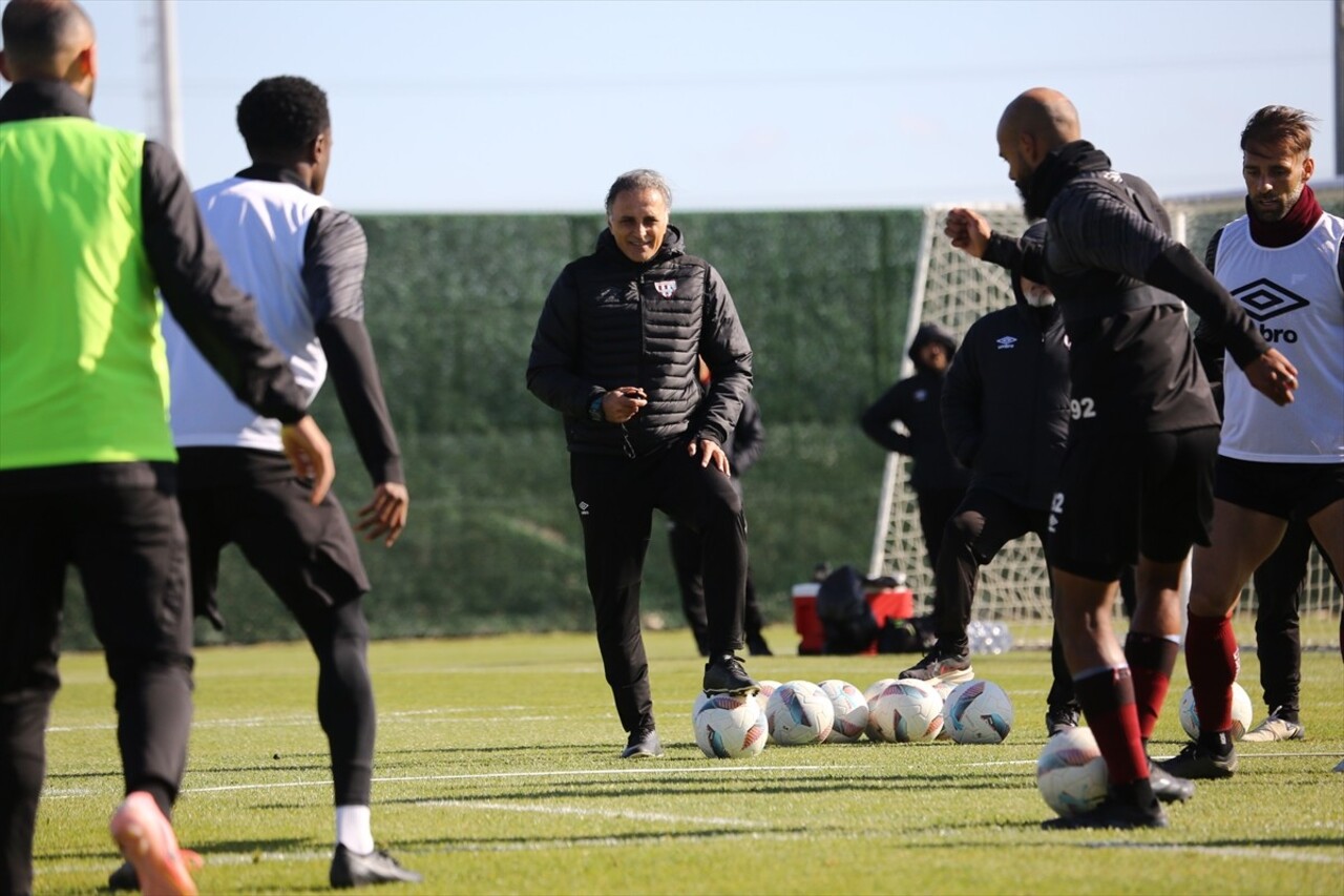 Teksüt Bandırmaspor, Trendyol 1. Lig'in 12. haftasında karşılaşacağı Boluspor maçının...