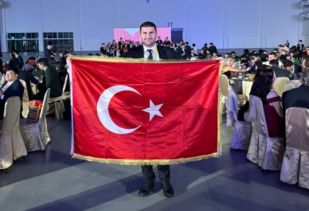 2024 TOYP Global "Tıbbi Yenilik ve Buluşlar" alanında dünya birincisi olan Karabük Üniversitesi...