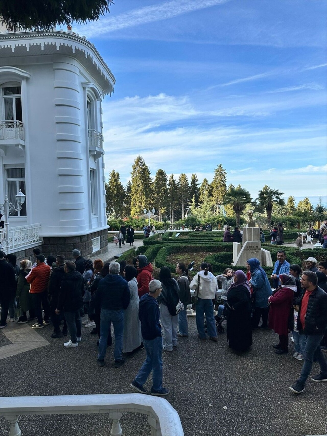 Türkiye Cumhuriyeti'nin kurucusu Büyük Önder Mustafa Kemal Atatürk'ün Trabzon'da üç kez...