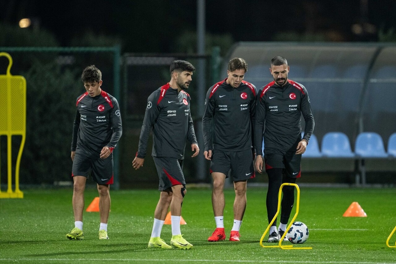 A Milli Futbol Takımı, UEFA Uluslar B Ligi 4. Grup'ta 16 Kasım'da Kayseri'de Galler ve 19 Kasım'da...