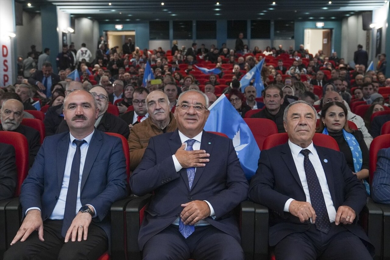 "Demokratik Sol Parti'nin (DSP) 39. Yıl Dönümü" dolayısıyla TES-İŞ Sendikası toplantı salonunda...