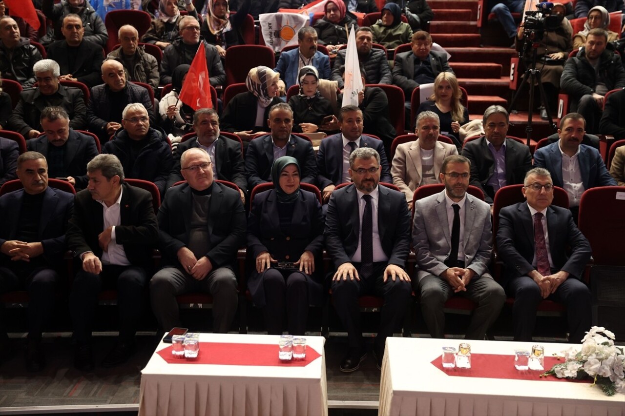 AK Parti Sivas Kongresi’nde Bütçe ve Hedefler Vurgulandı