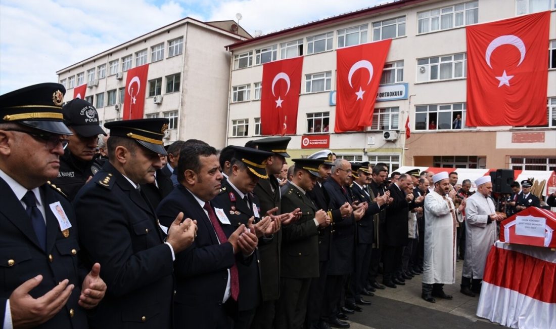 İstanbul'da trafik kazasına müdahale