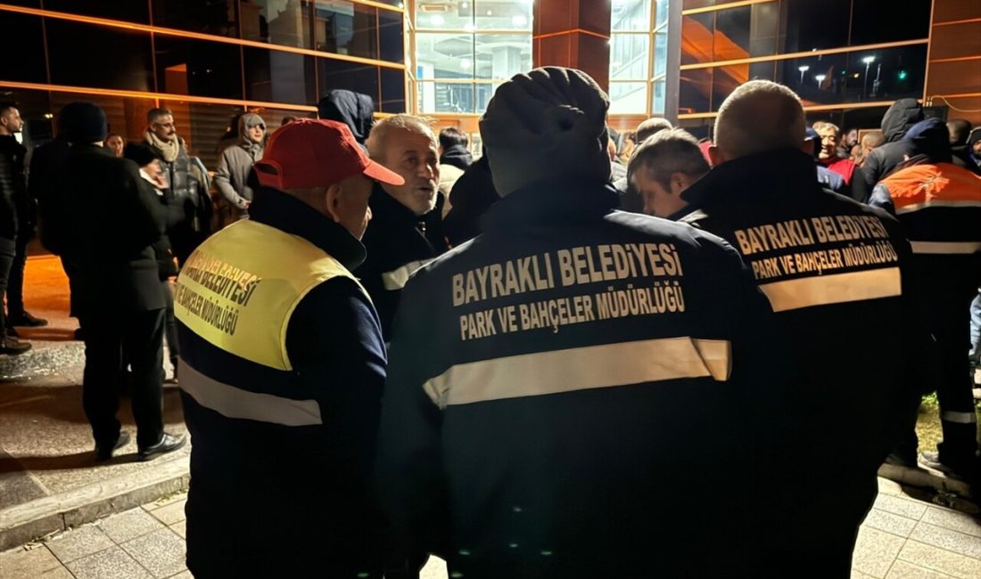 İzmir'in Bayraklı Belediyesi'nde işçiler