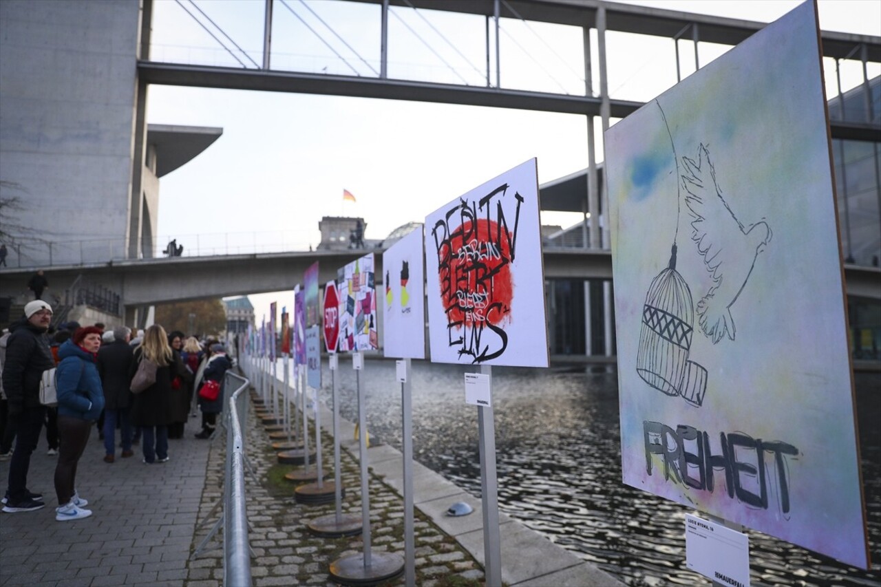 Berlin Duvarı’nın Yıkılışının 35. Yıl Dönümü Kutlanıyor