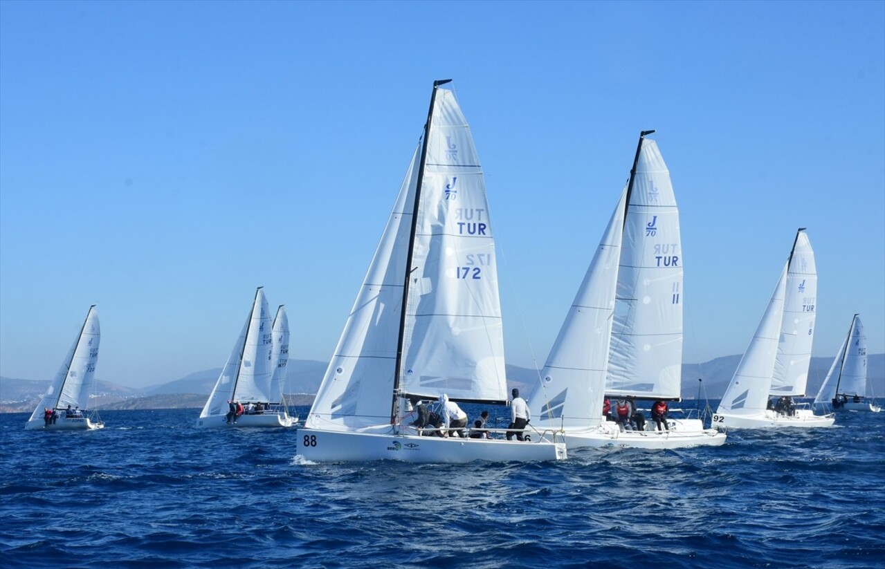 Bodrum’da Kuşak ve Yol Uluslararası Yelken Yarışları başladı