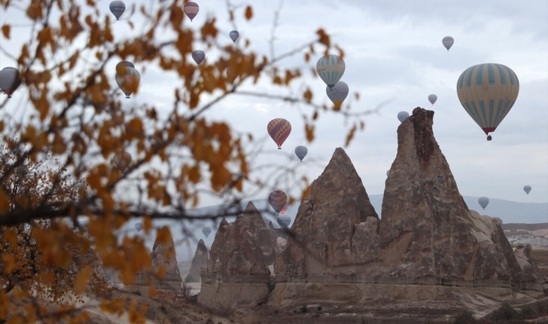 Kapadokya sonbaharda eşsiz renk