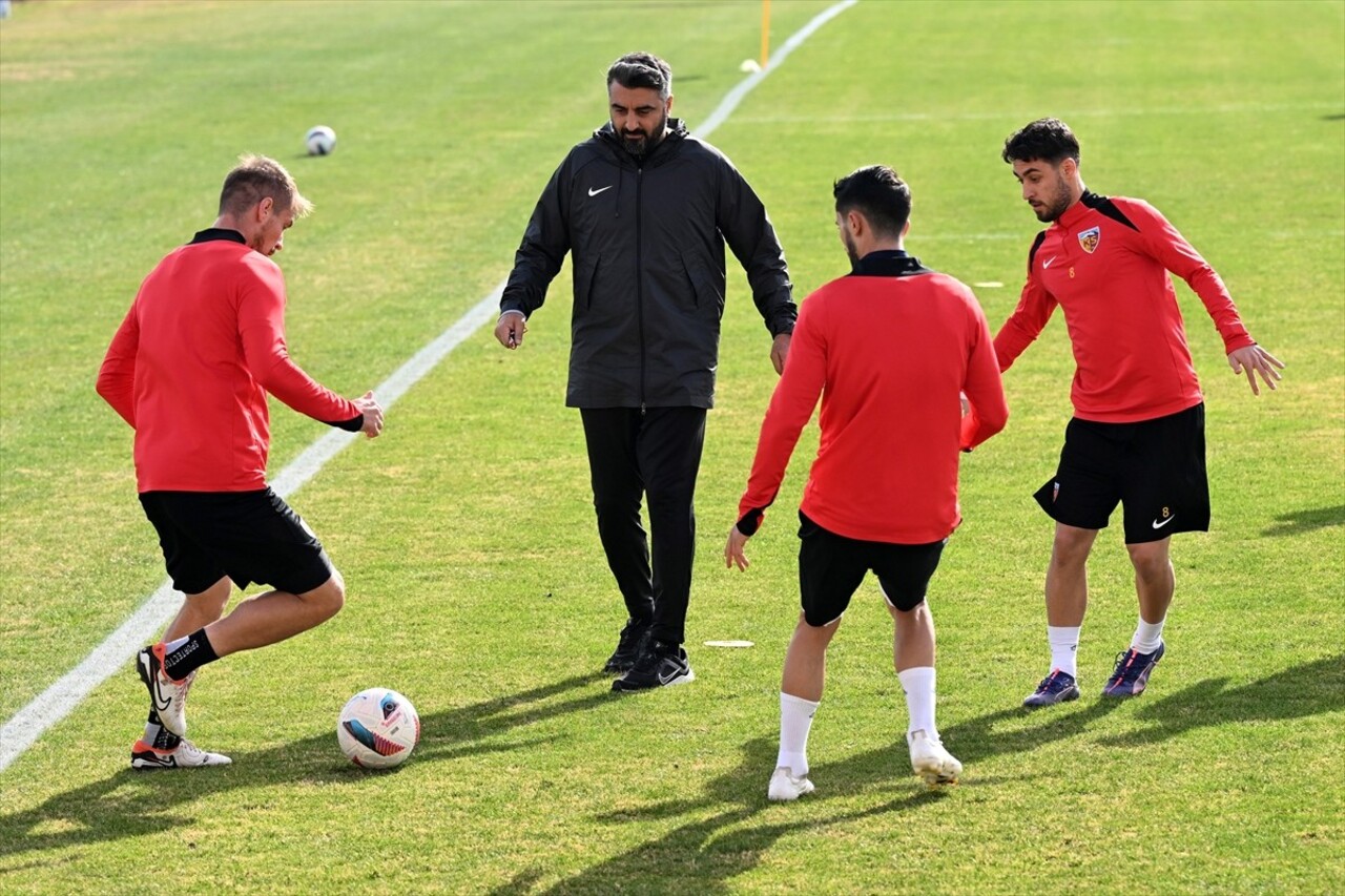 Kayserispor’un Fenerbahçe Maçı Öncesi Umut Dolu Hazırlıkları