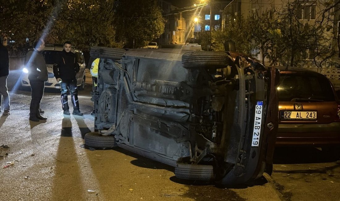 Kırklareli'nde park halindeki araçlara