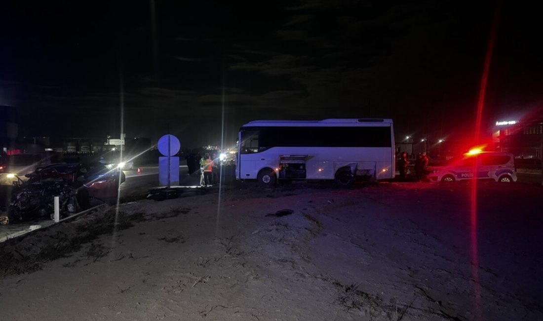 Konya'da polis minibüsü ve