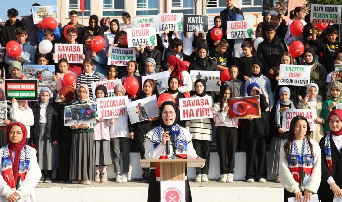 Sakarya'da öğrenciler, Dünya Çocuk