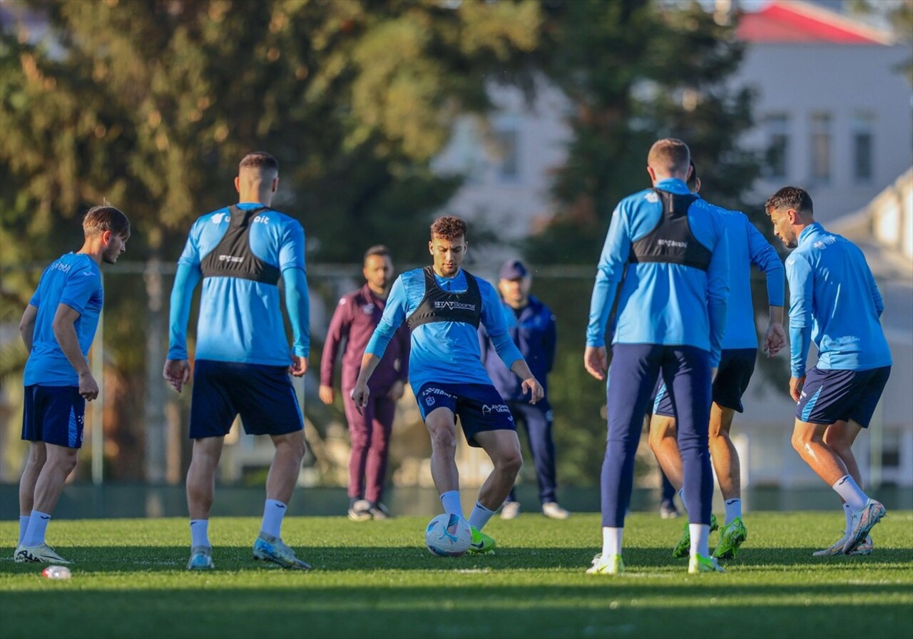 Trabzonspor, Adana Demirspor Maçına Hazırlanıyor