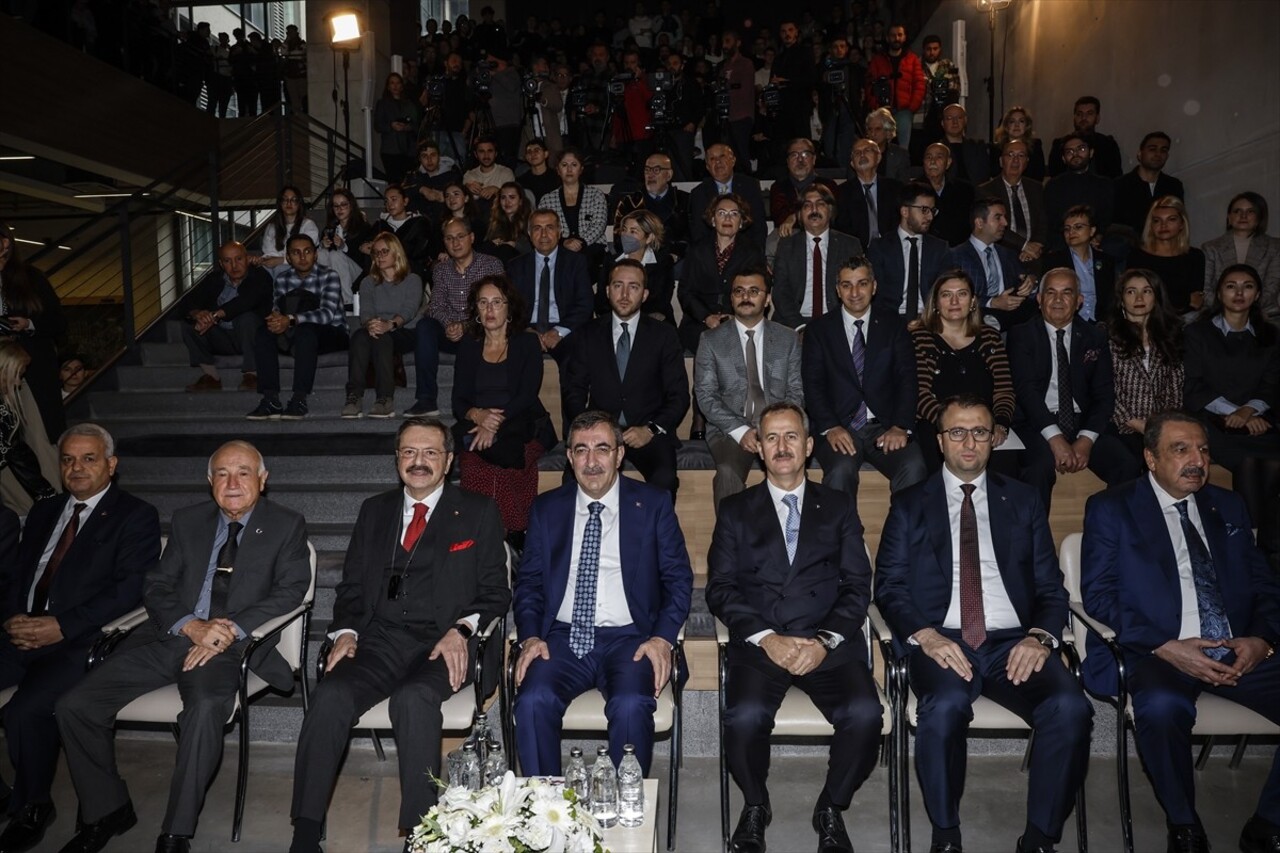 Türkiye’nin İlk Kuantum Bilgisayarı Tanıtıldı