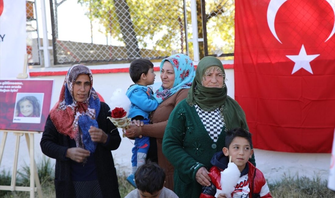 Van'ın Muradiye ilçesinde Kızılay