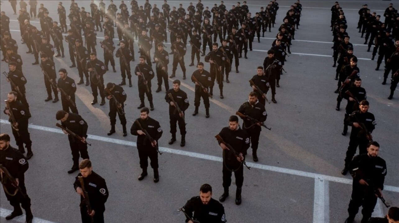 Suriye'de güvenlik eğitimi! Ülkenin dört bir yanını koruyacaklar